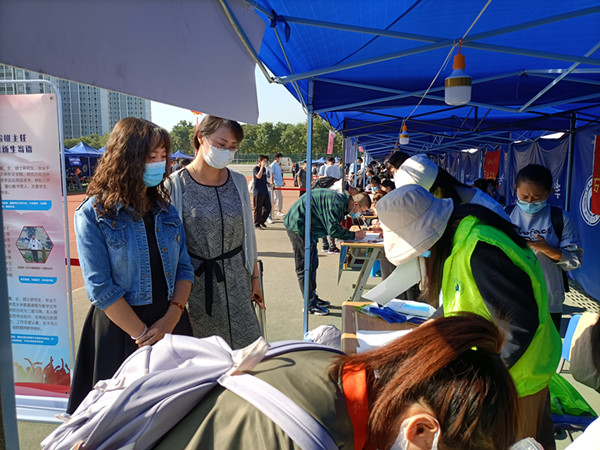 相遇兰理 青春起航——英国上市公司官网365用“心”迎新，与“新”连心