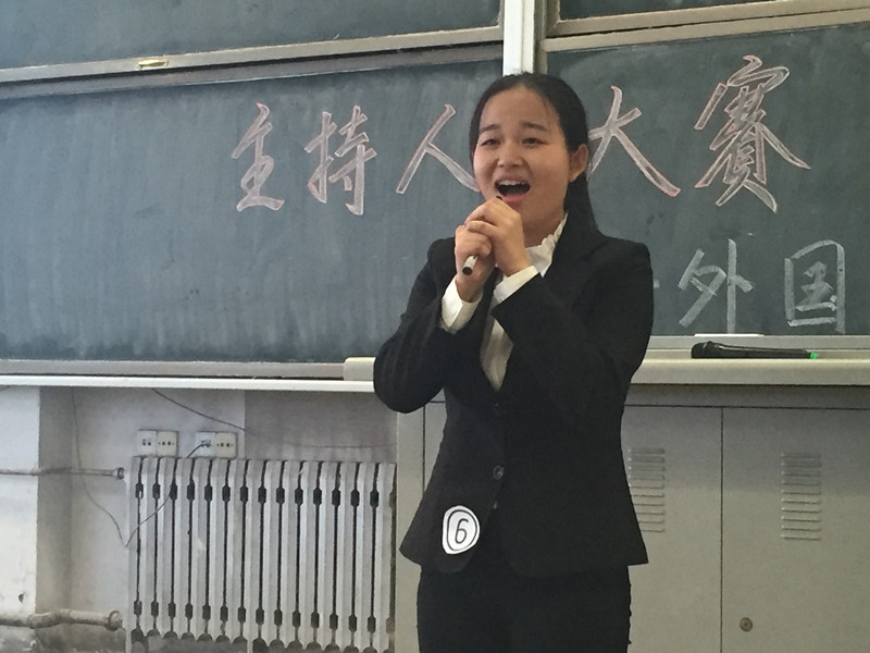            扬我心声 梦想成真               ——英国上市公司官网365第二届“THE VOICE”双语主持人大赛成功举办